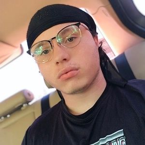 Meet your Posher, Jason